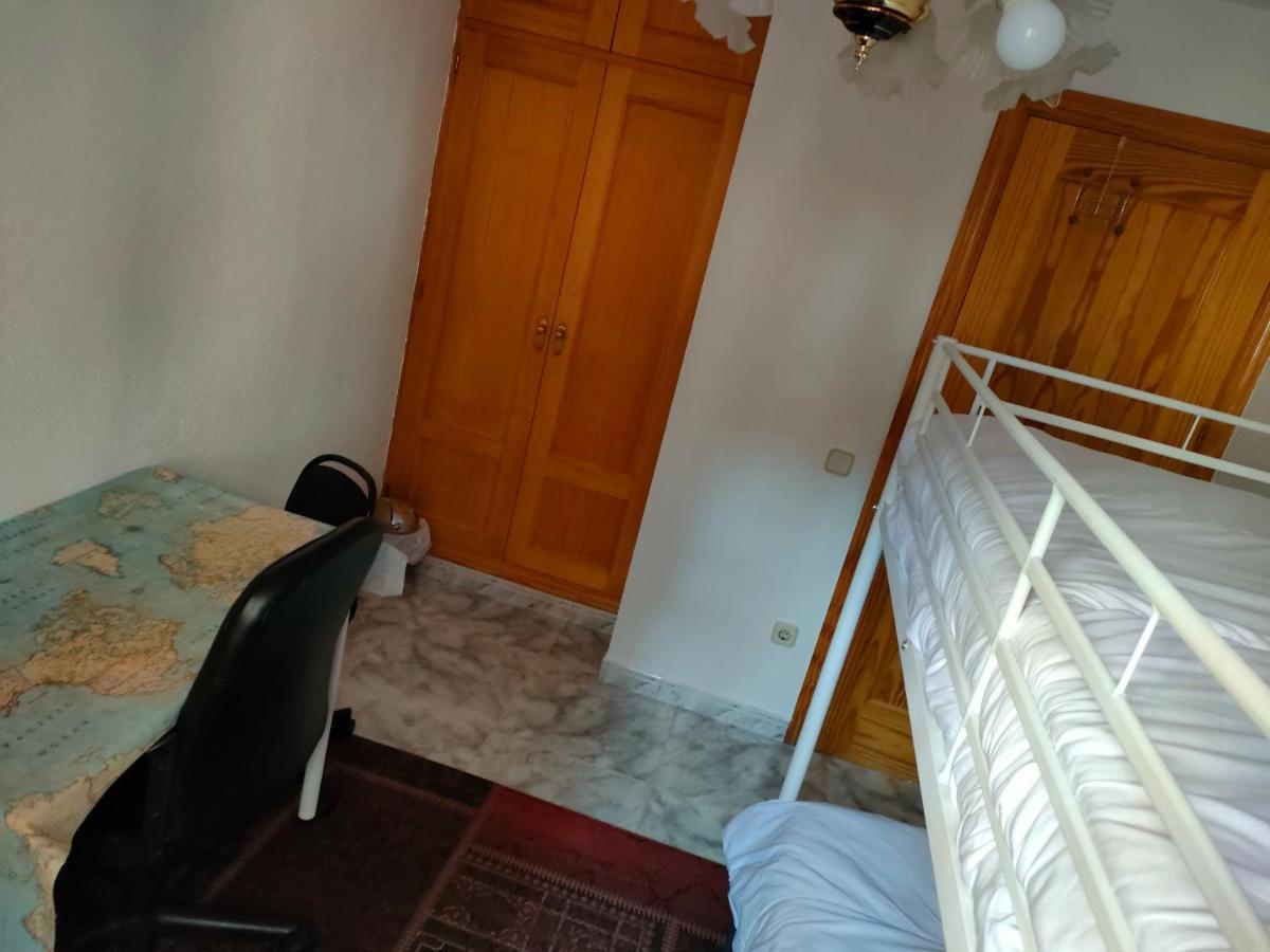 Habitacion Privada, Luminosa Y Bien Comunicada Madrid Exteriör bild